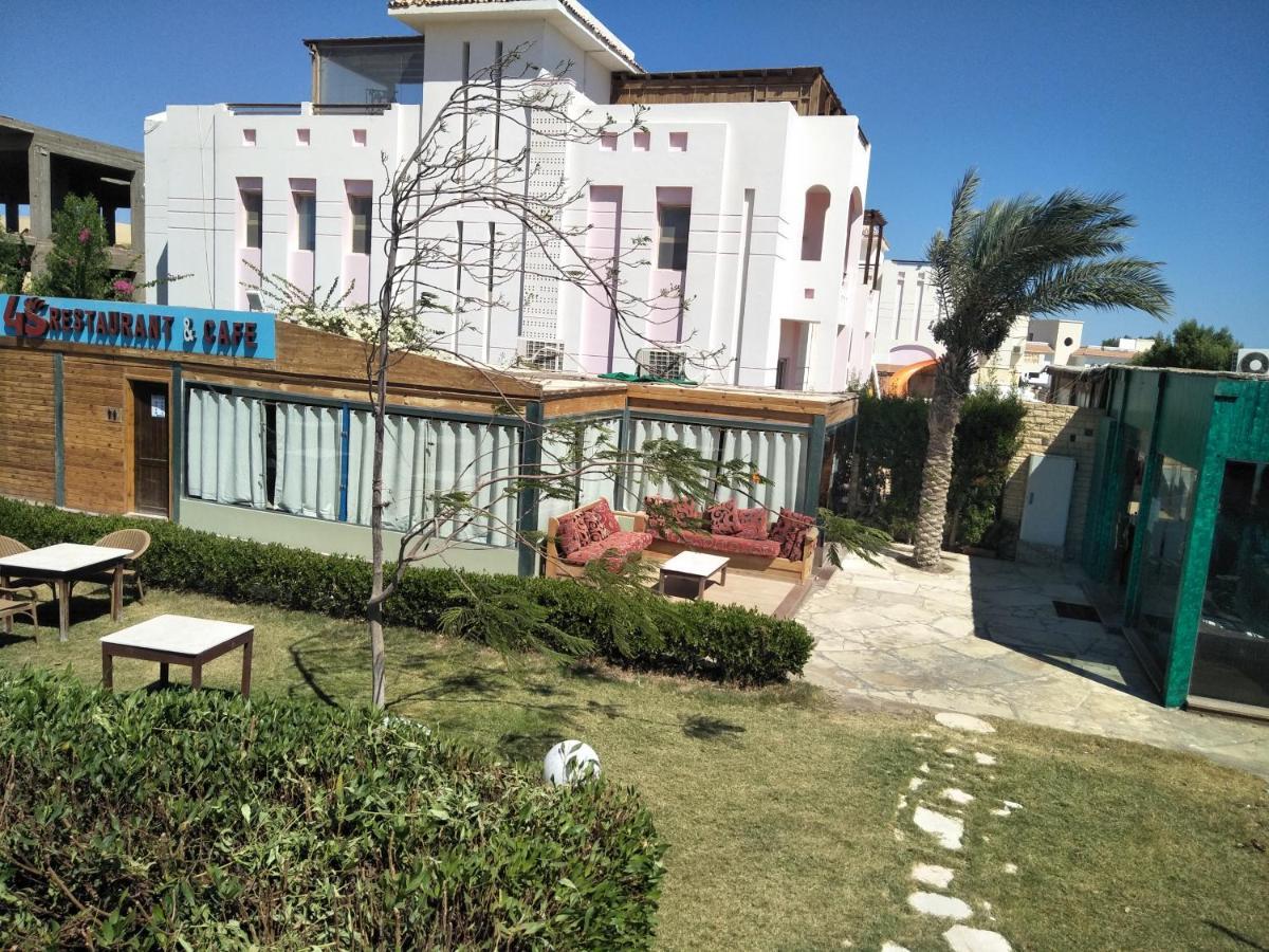 4S Hotel Νταχάμπ Εξωτερικό φωτογραφία